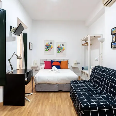 Daire Junto Plaza Salvador Sevilla