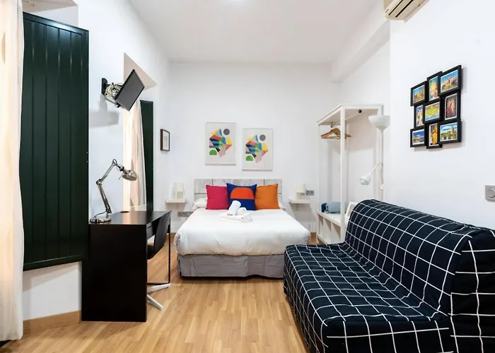 Daire Junto Plaza Salvador Sevilla