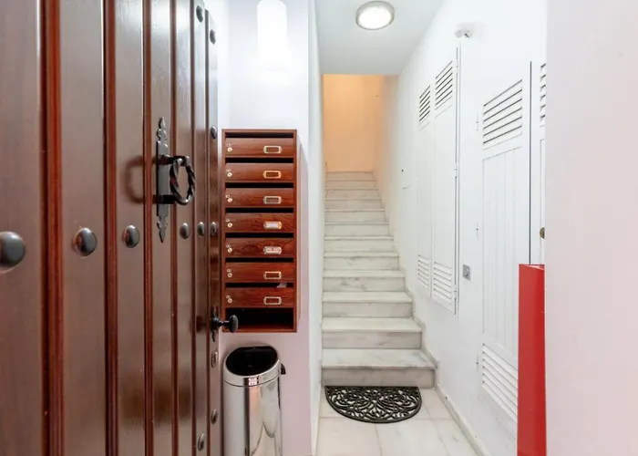 Daire Junto Plaza Salvador Sevilla