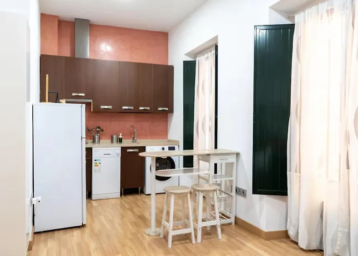 Daire Junto Plaza Salvador Sevilla